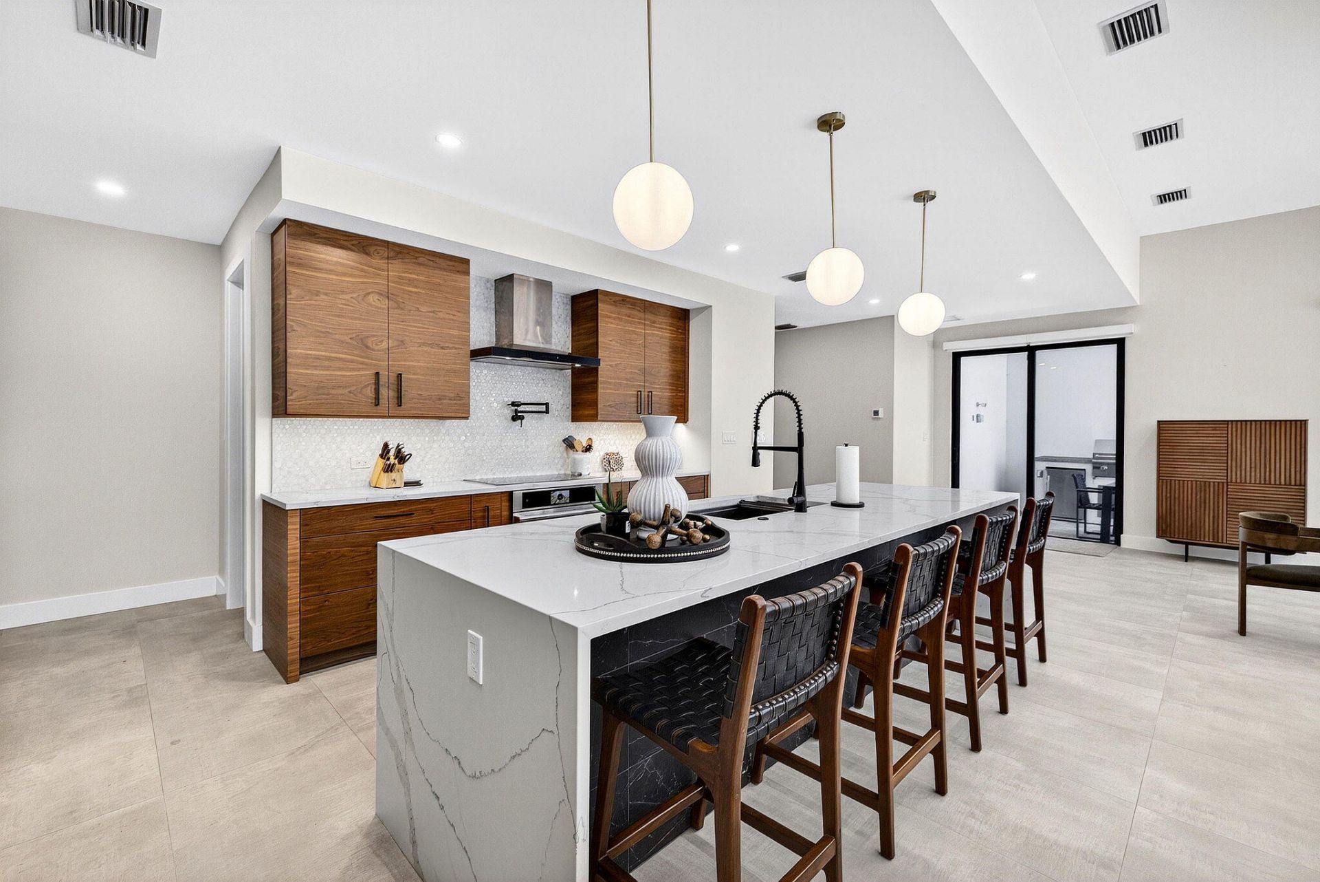 1807 NE 18th Street, Fort Lauderdale, FL 33305 Photo