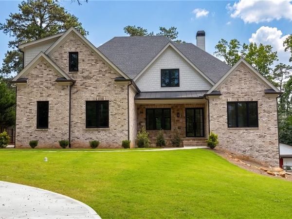 3700 Robinson Road NE, Marietta, GA 30068
