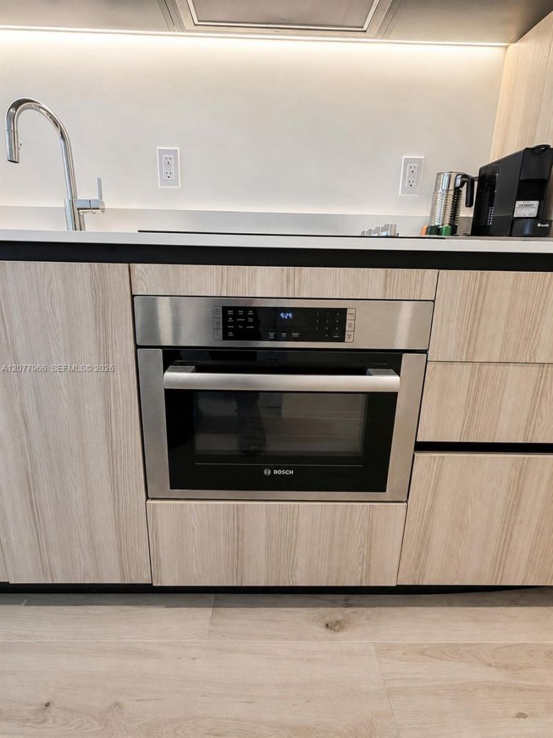 225 N Miami Ave , Unit 2810, Miami, FL 33128 Photo