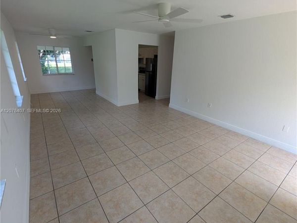 225 NW 53rd St, Unit R, Miami, FL 33127
