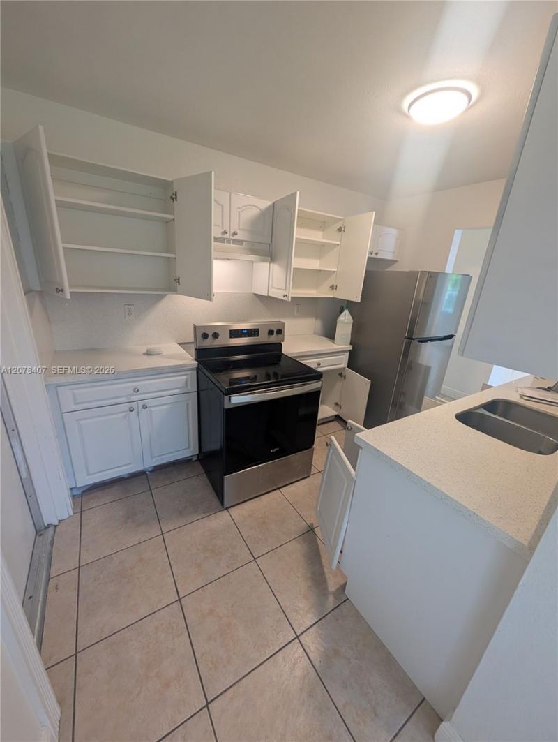 225 NW 53rd St , Unit R, Miami, FL 33127 Photo