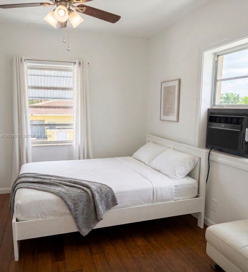 2463 Dewey St, Hollywood, FL 33020 Photo