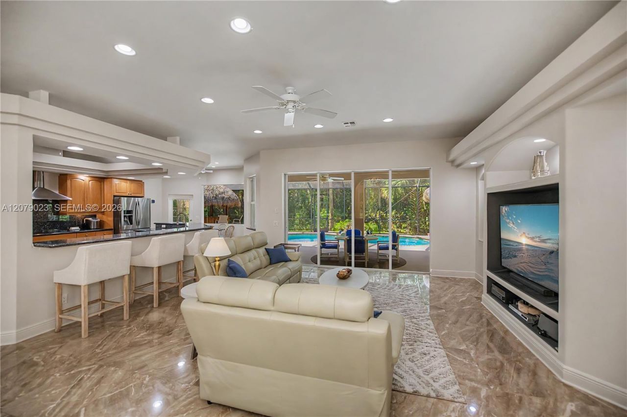 4033 Oak Haven Dr. , La Belle, FL 33935 Photo