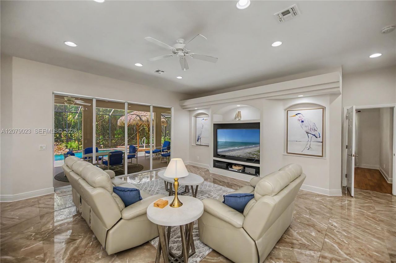 4033 Oak Haven Dr. , La Belle, FL 33935 Photo