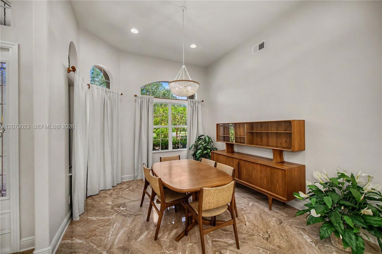 4033 Oak Haven Dr. , La Belle, FL 33935 Photo