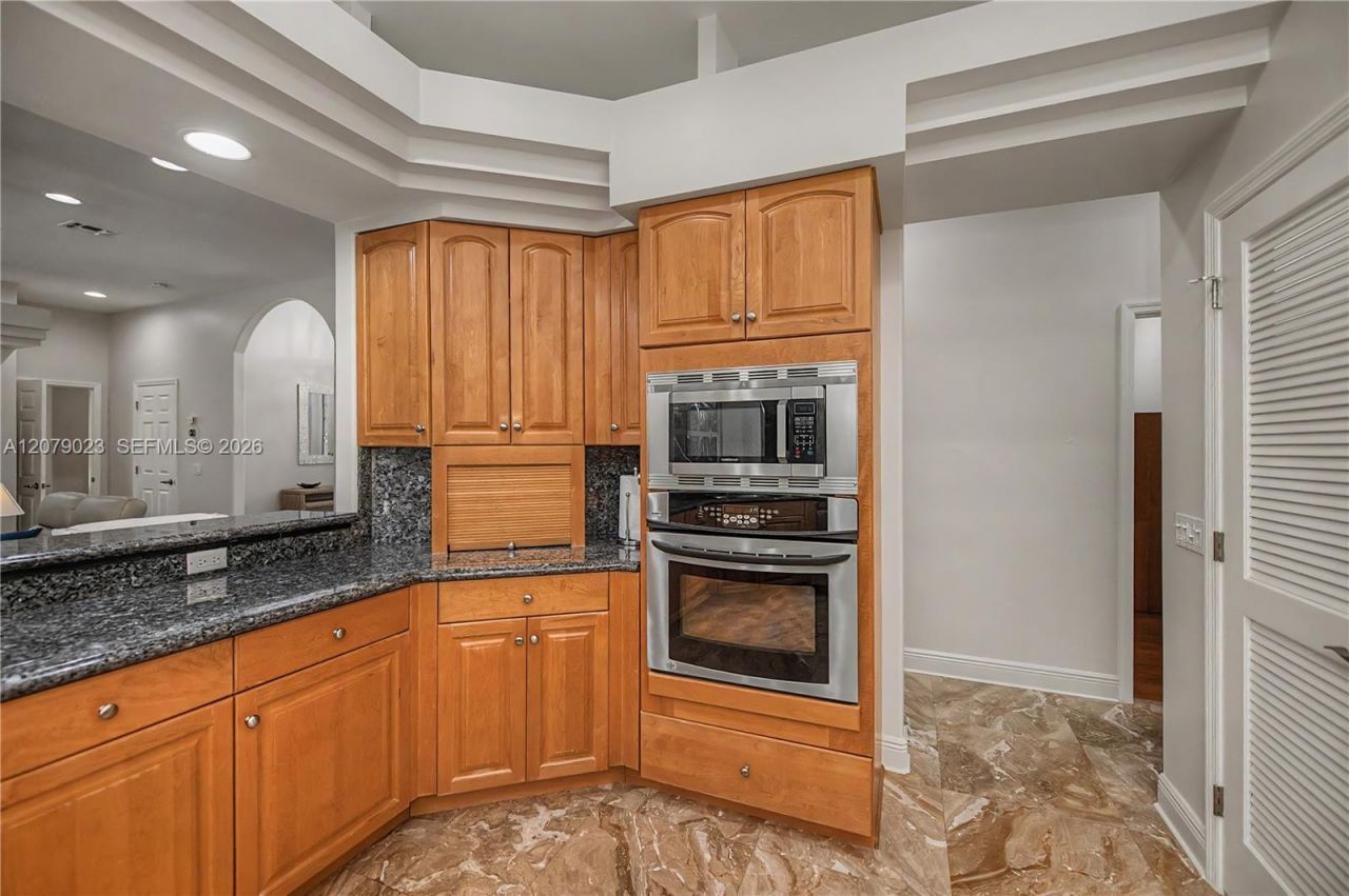 4033 Oak Haven Dr. , La Belle, FL 33935 Photo
