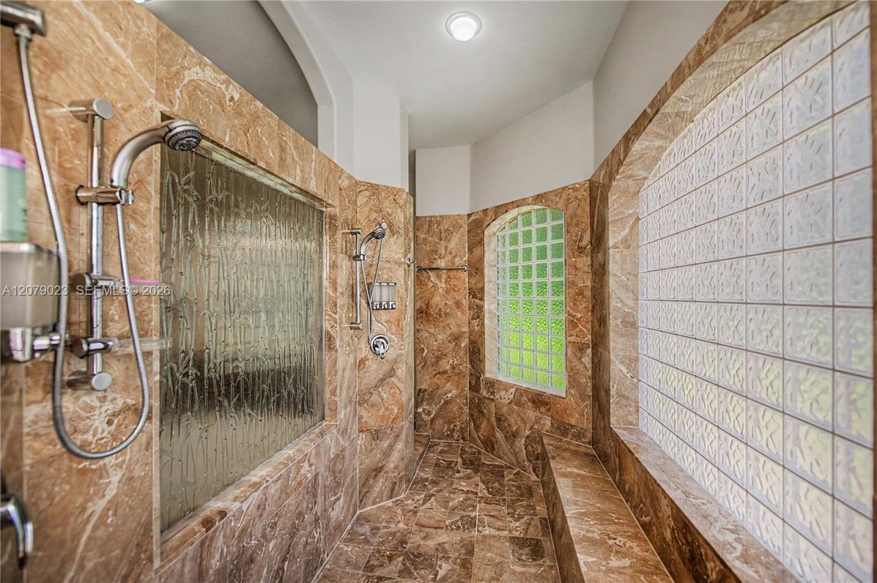 4033 Oak Haven Dr. , La Belle, FL 33935 Photo