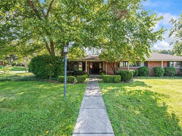 5208 Vernadale Drive, Washington TWP, OH 45429