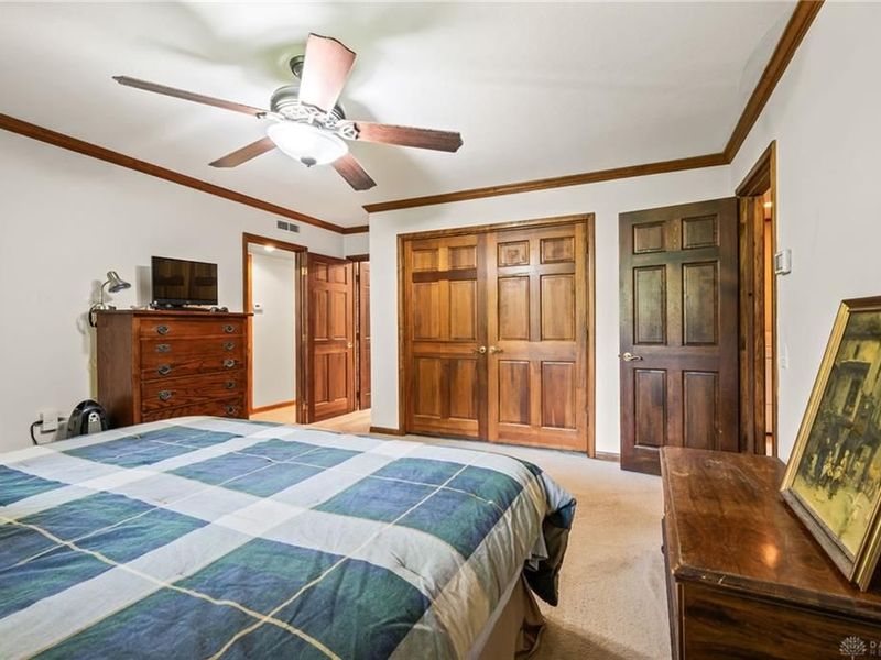 5208 Vernadale Drive, Washington Township, OH 45429 Photo 28