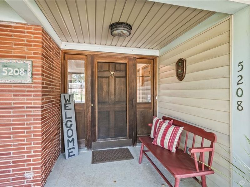 5208 Vernadale Drive, Washington Township, OH 45429 Photo 3