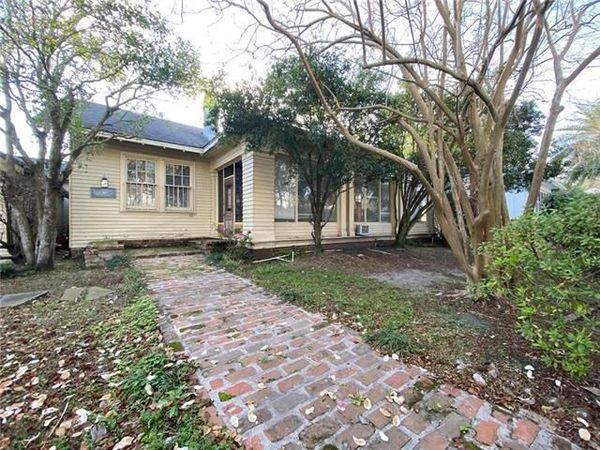 7706 BURTHE Street , New Orleans, LA 70118