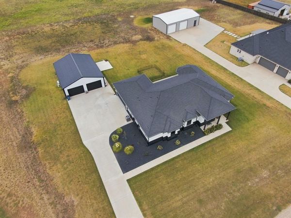 140 Lone Elm Road, Waxahachie, TX 75167