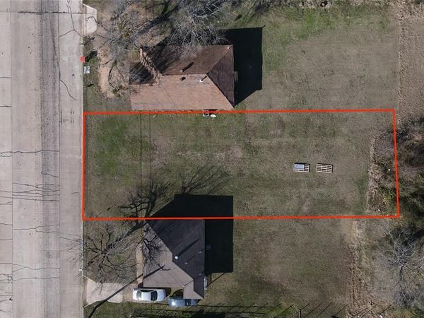 1620 Fitzhugh Avenue, Paris, TX 75460
