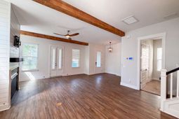 2021 Codorus Lane photo 4