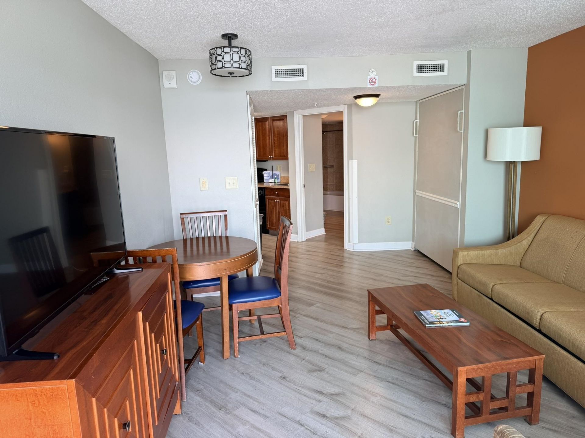 5200 N Ocean Blvd. Photo 10