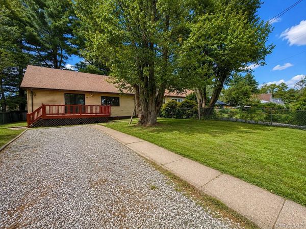 55 Hasbrouck A Road , Hurleyville, NY 12747