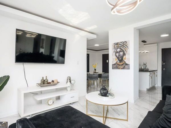 215 Piedmont Avenue NE, Unit 707, Atlanta, GA 30308