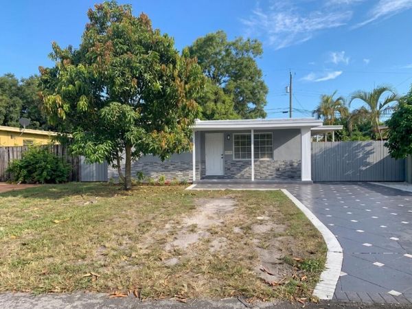 112 SW 67TH Avenue, Pembroke Pines, FL 33023