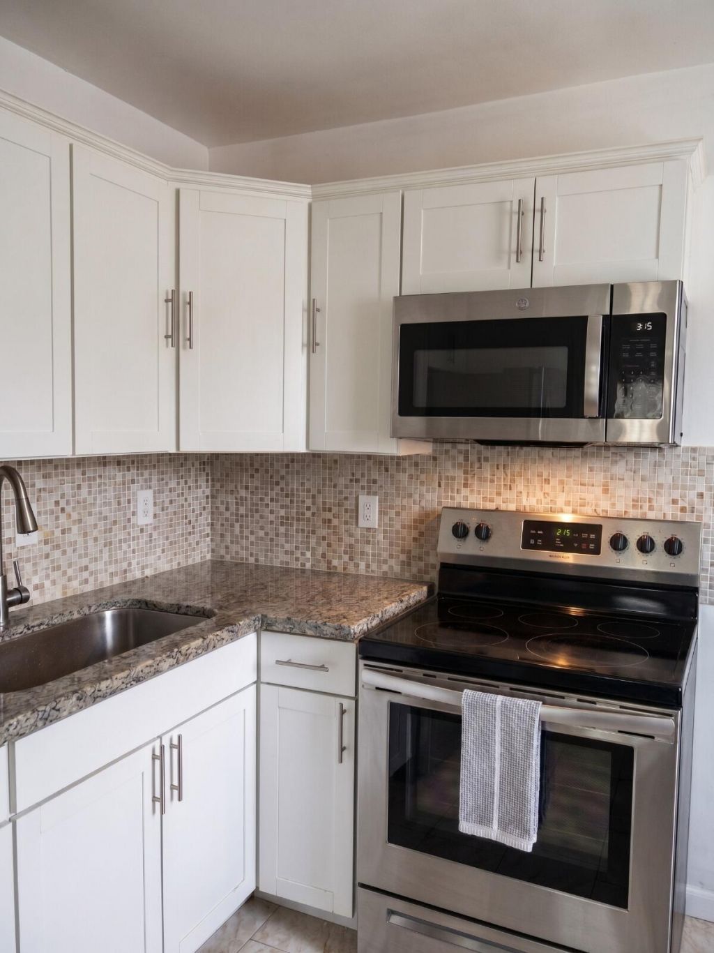 112 SW 67th Avenue, Pembroke Pines, FL 33023 Photo