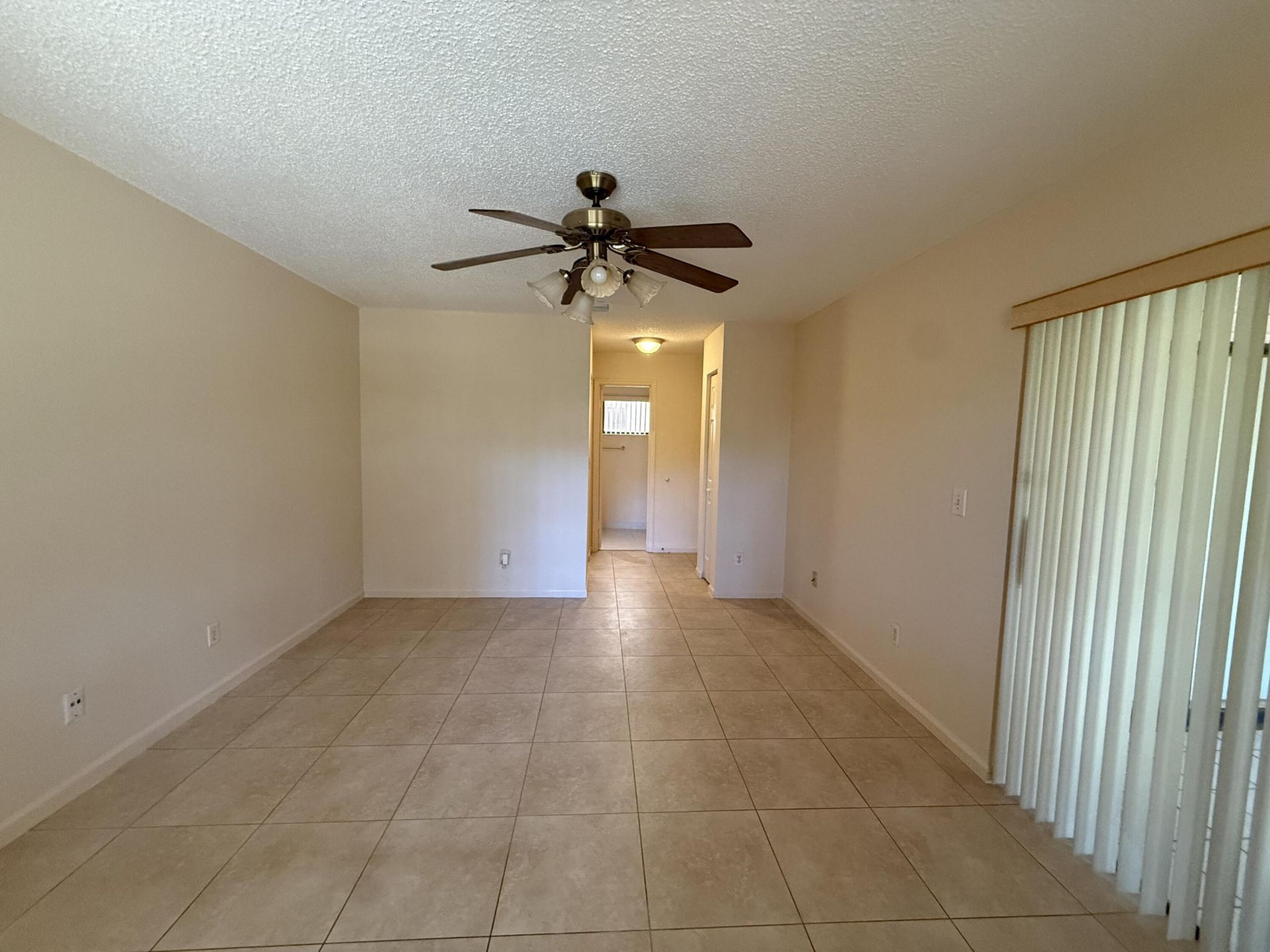12028 Royal Palm Boulevard, Unit 3-F, Coral Springs, FL 33065 Photo