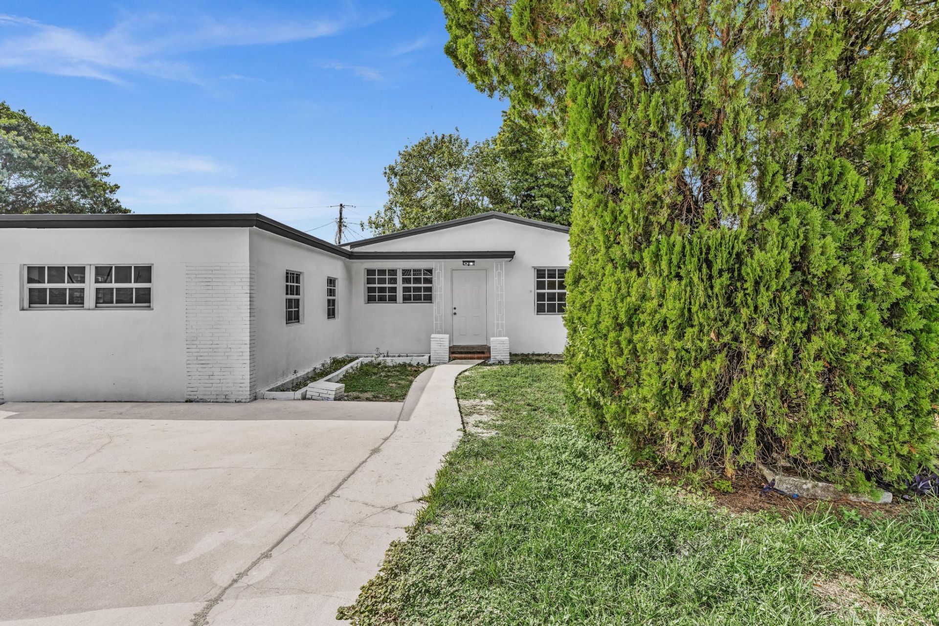 446 NW 119th Street, Miami, FL 33168 Photo