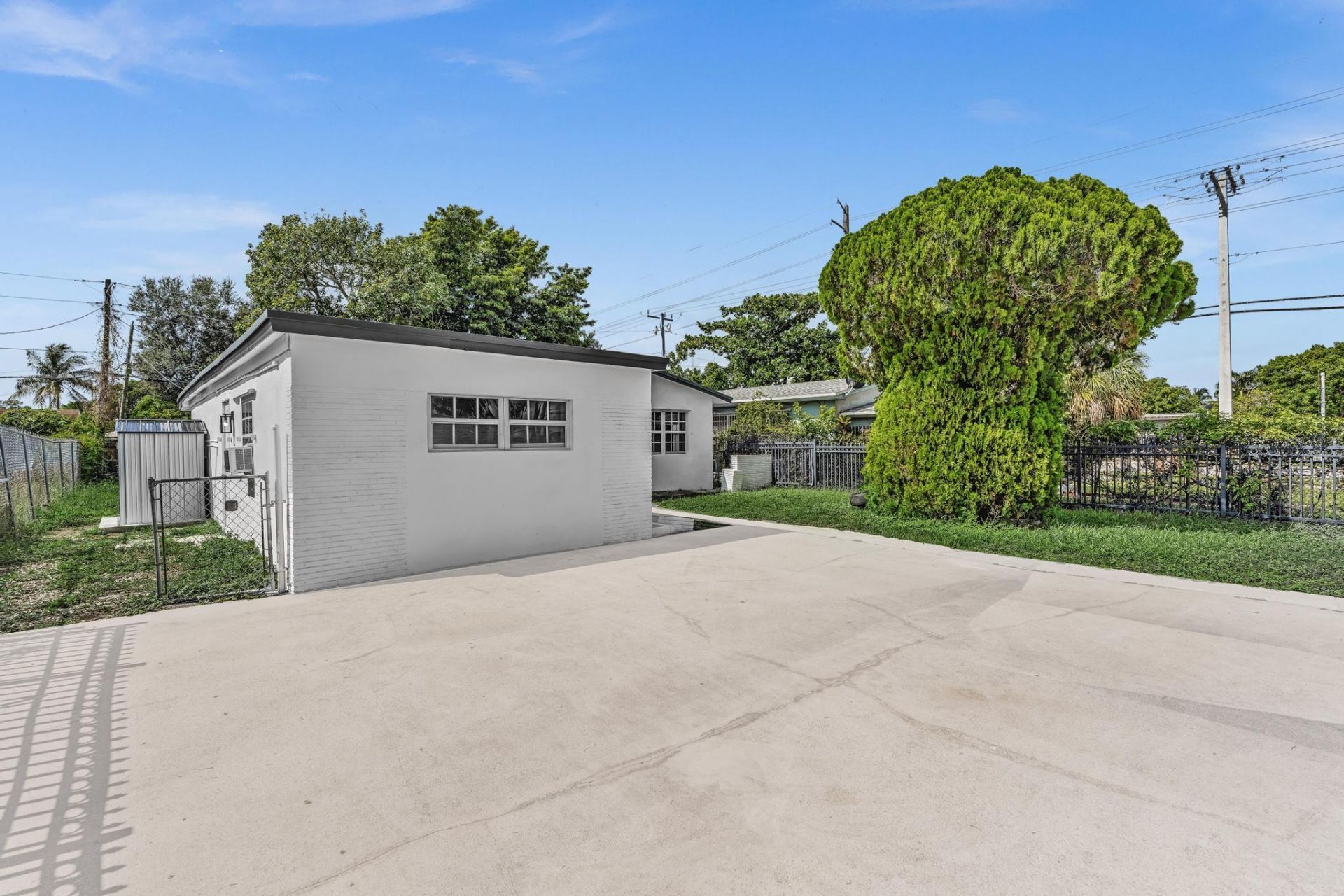 446 NW 119th Street, Miami, FL 33168 Photo