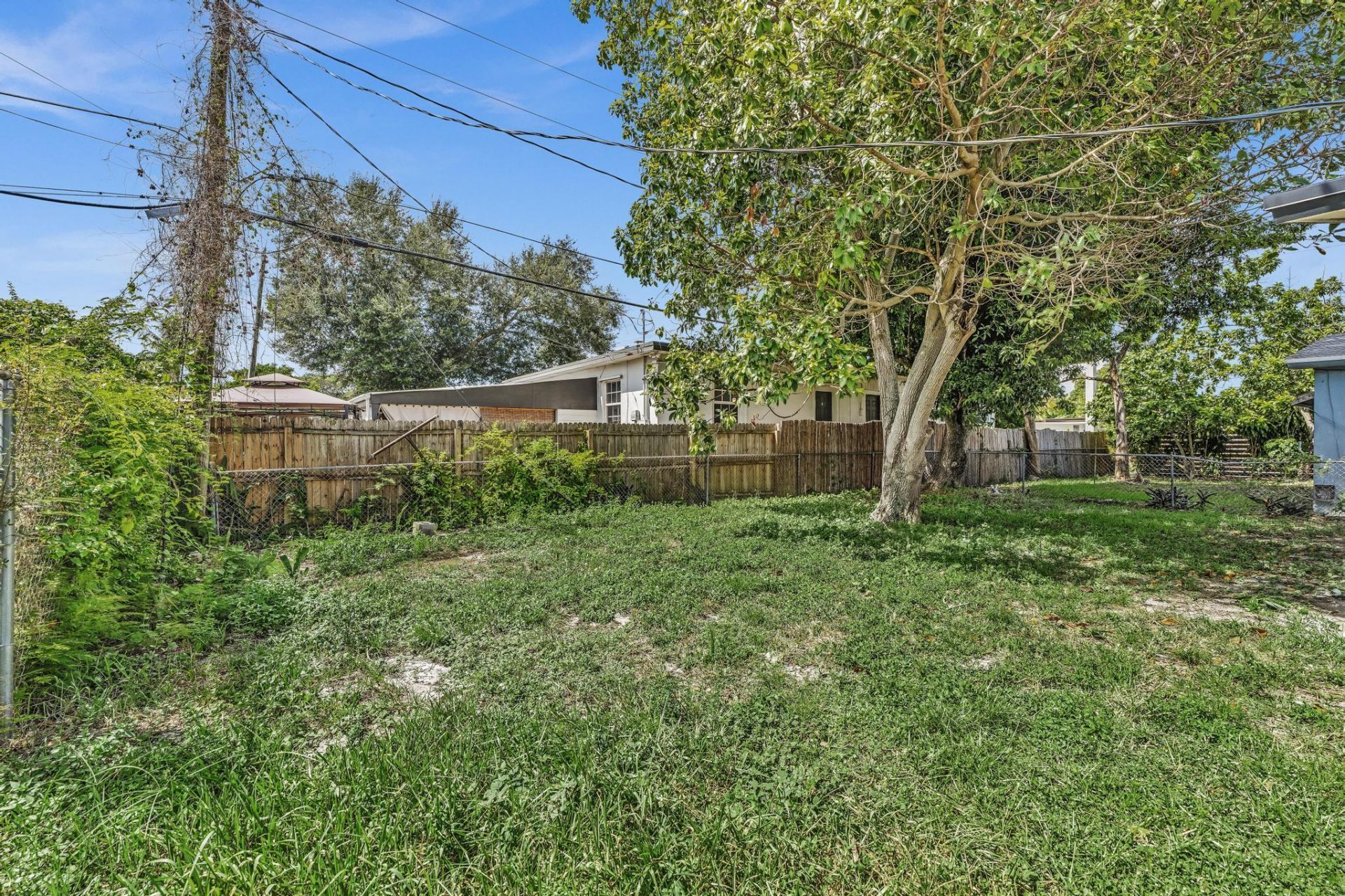 446 NW 119th Street, Miami, FL 33168 Photo