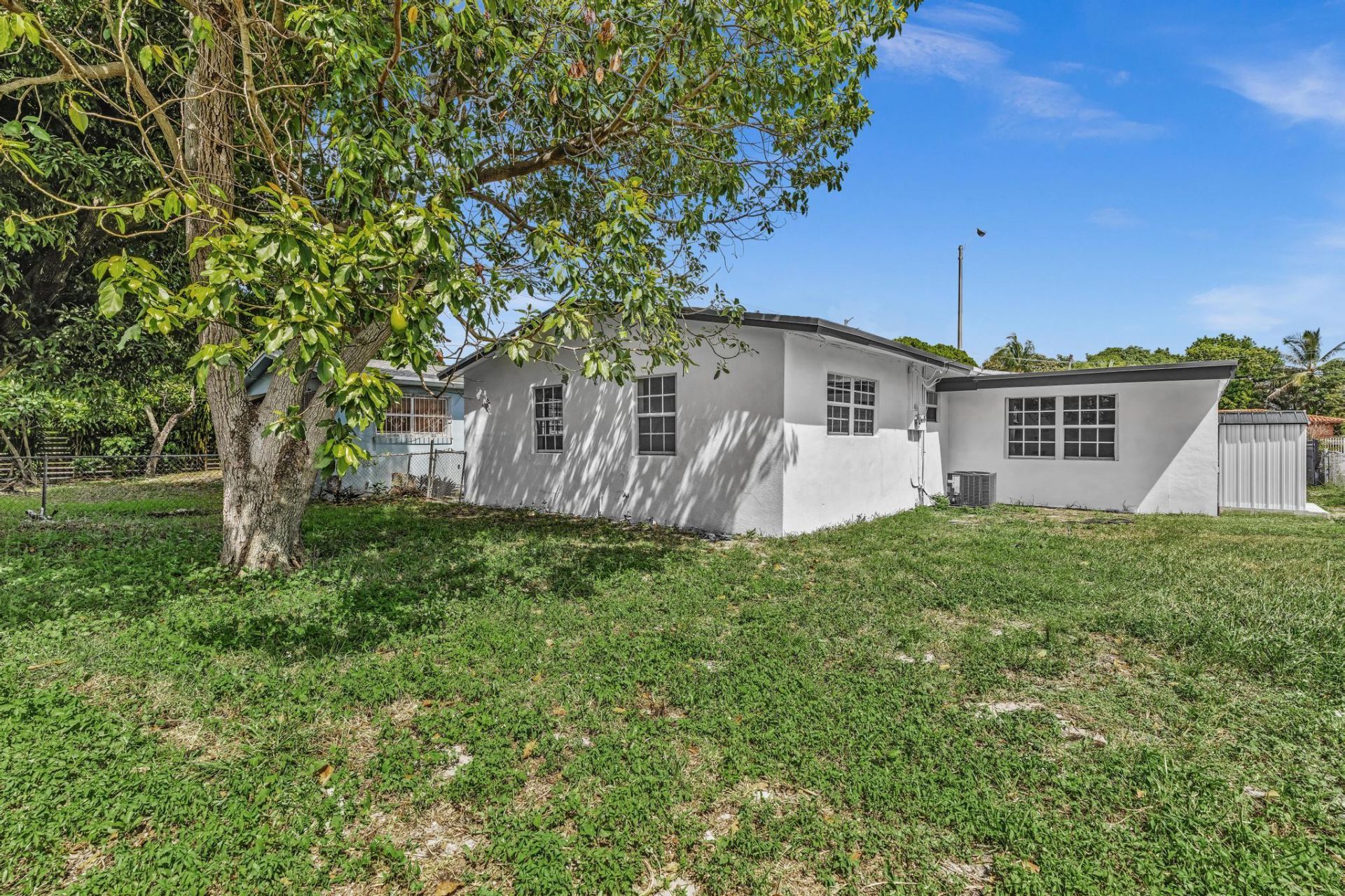 446 NW 119th Street, Miami, FL 33168 Photo