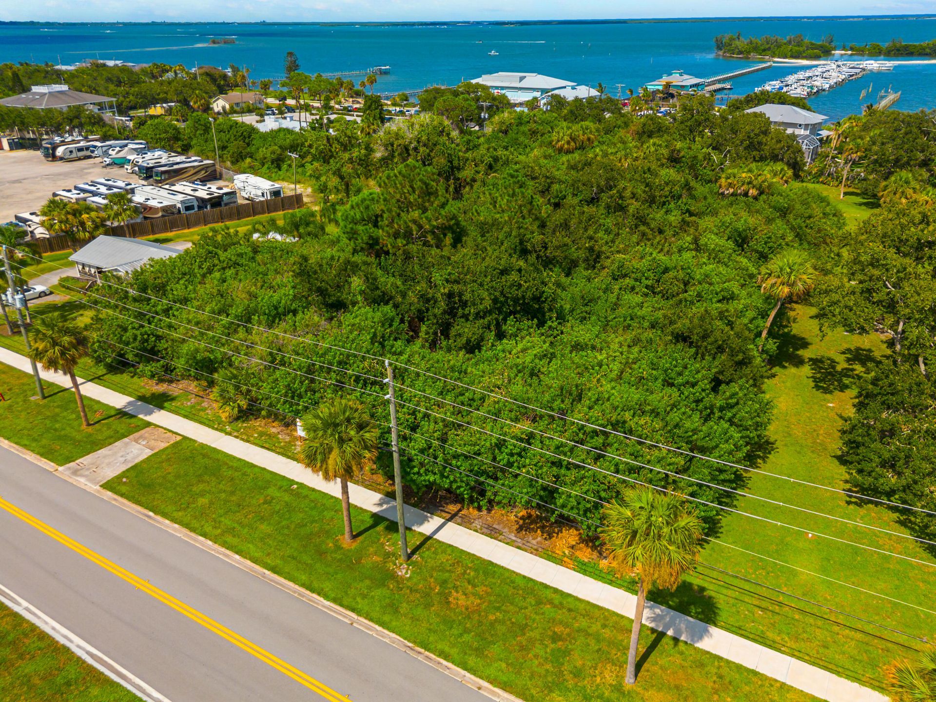 1654 N Central Avenue, Sebastian, FL 32958 Photo