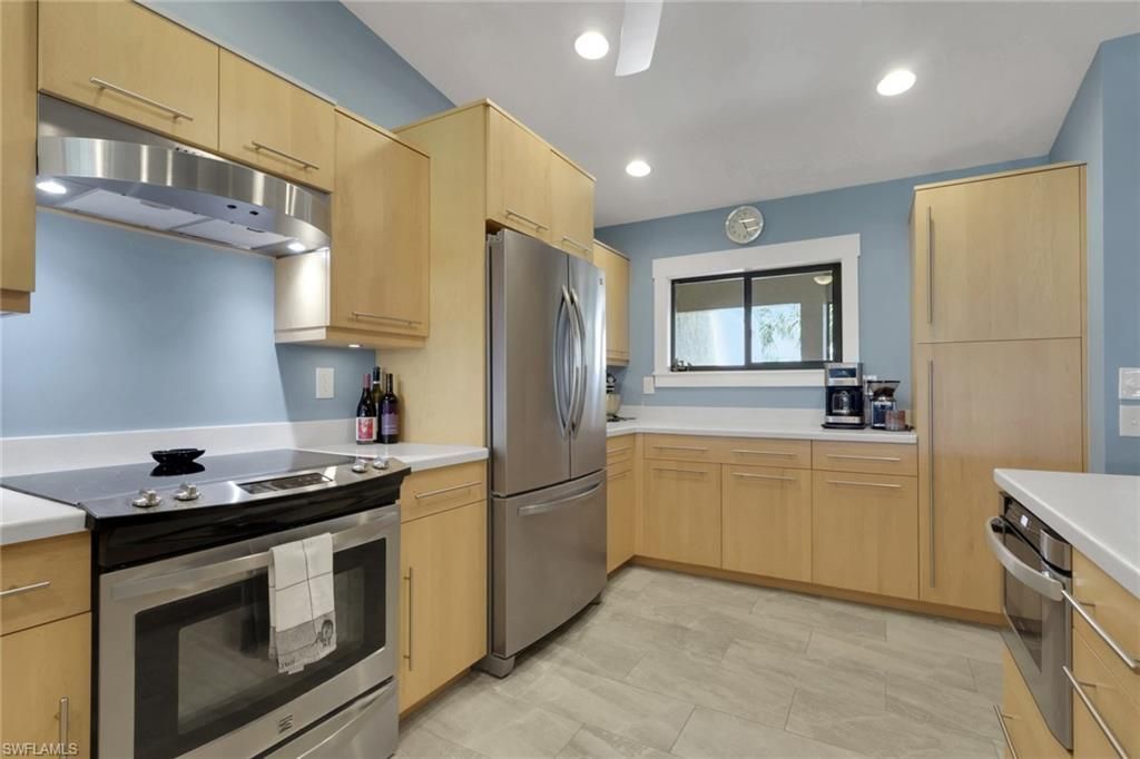 5376 Fox Hollow Dr, Unit 711, Naples, FL 34104 Photo