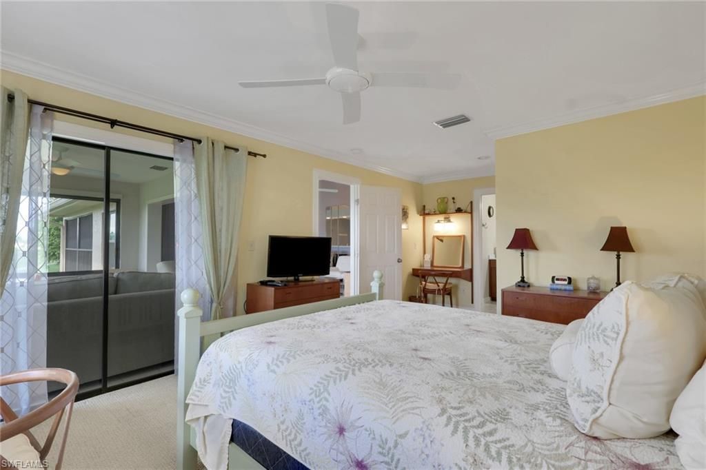 5376 Fox Hollow Dr, Unit 711, Naples, FL 34104 Photo