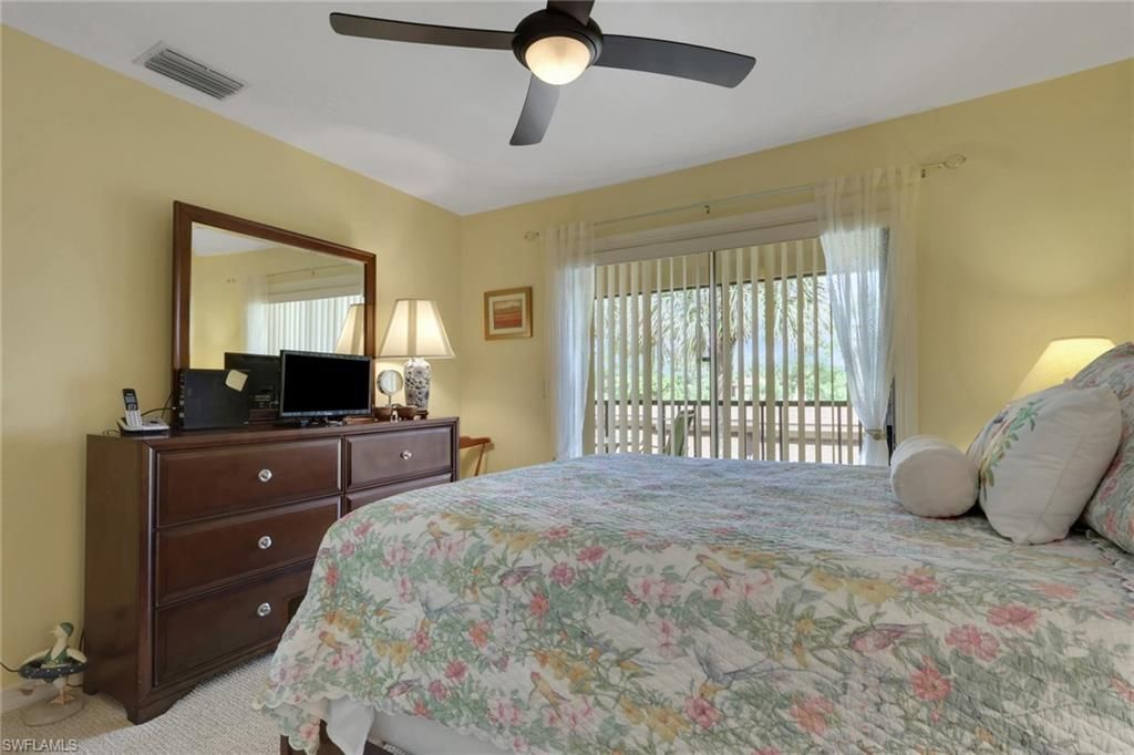 5376 Fox Hollow Dr, Unit 711, Naples, FL 34104 Photo