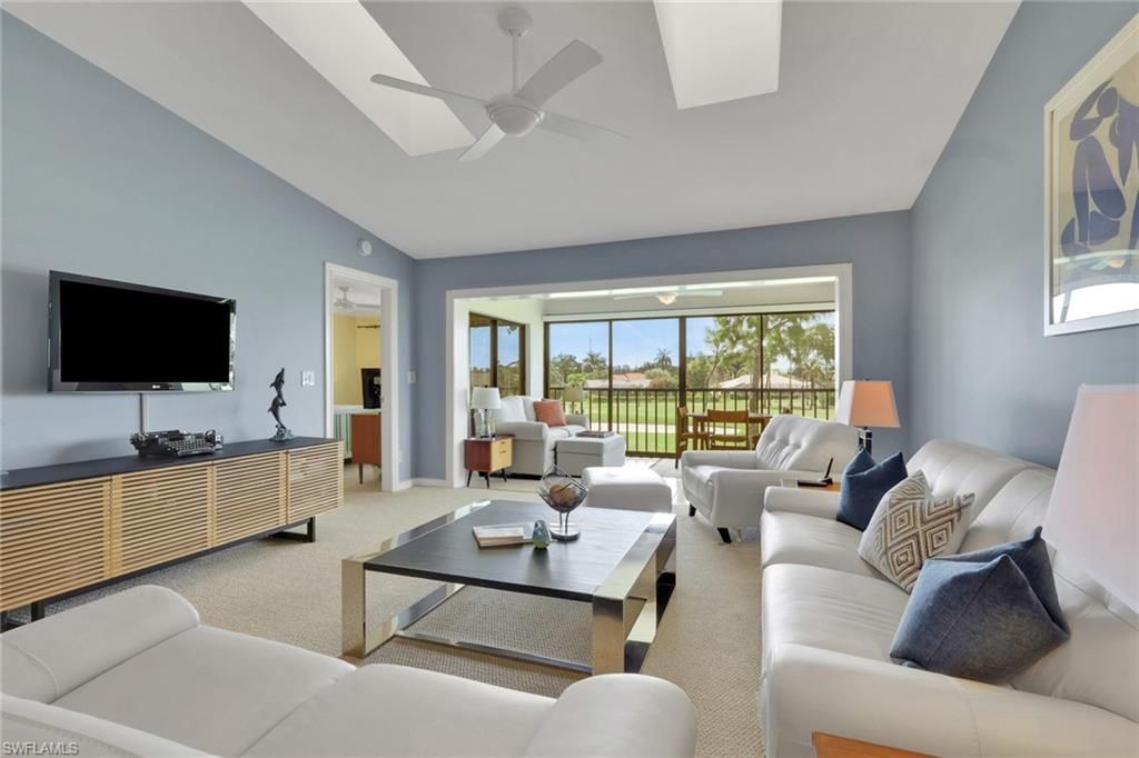 5376 Fox Hollow Dr, Unit 711, Naples, FL 34104 Photo