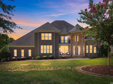 120 Rolling Meadows Lane S, Chapel Hill, NC 27517