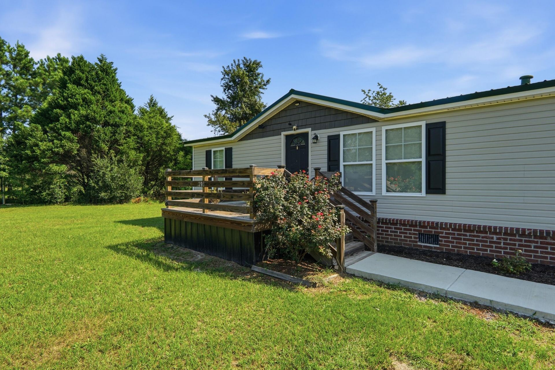 295 County Line Road Photo 4