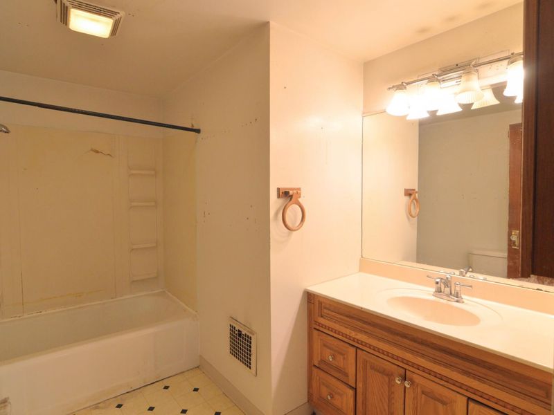 305 E 4th Street, Falmouth, KY 41040 Photo 21