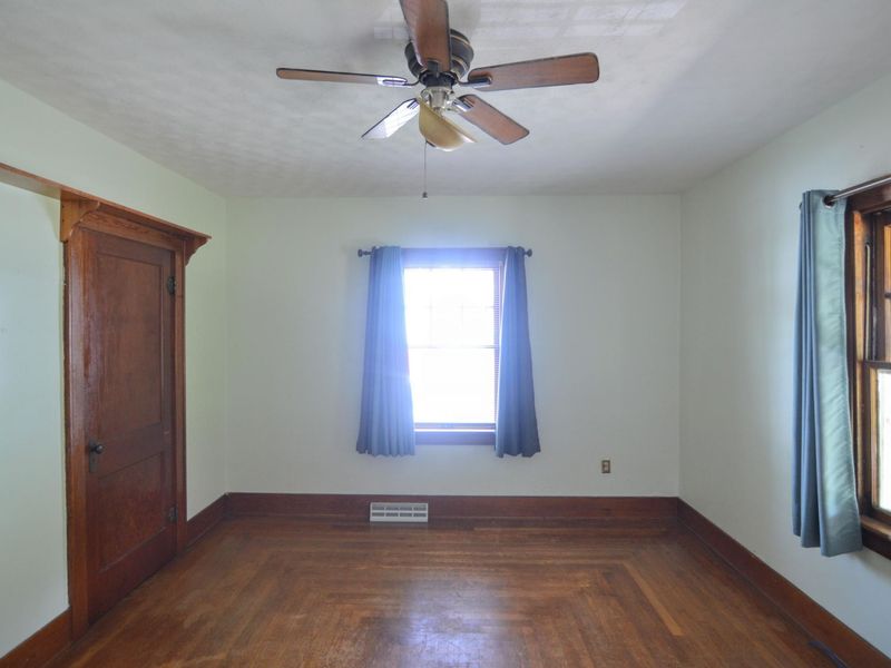 305 E 4th Street, Falmouth, KY 41040 Photo 24