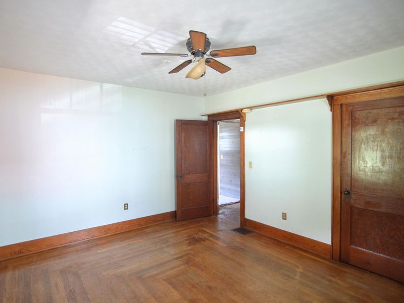 305 E 4th Street, Falmouth, KY 41040 Photo 26