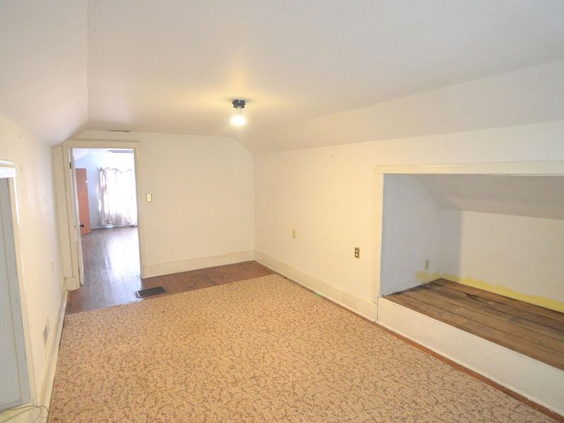 305 E 4th Street, Falmouth, KY 41040 Photo 31