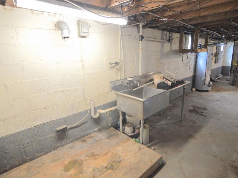 305 E 4th Street, Falmouth, KY 41040 Photo 32