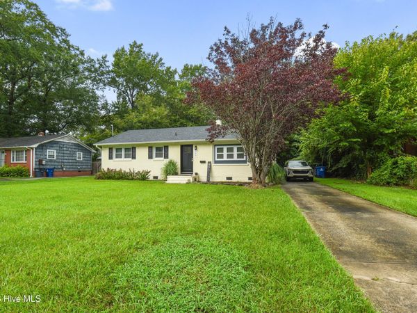 305 White Oak Street, Jacksonville, NC 28540