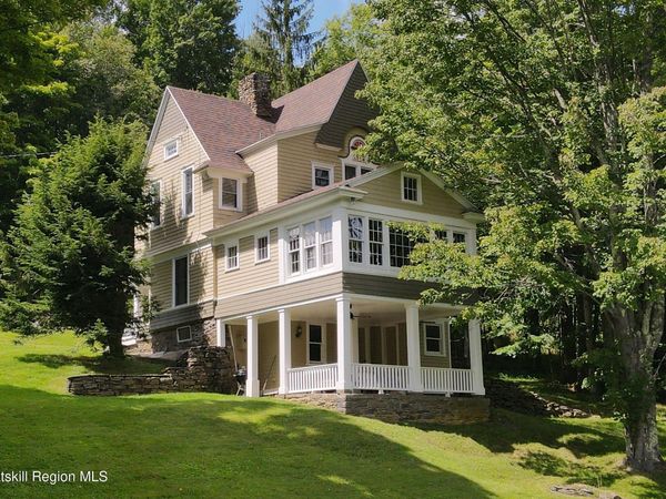 28647 State Route 23 , Stamford, NY 12167