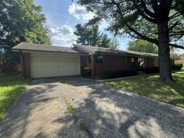 5213 Village Court , Unit 2, Rockford, IL 61108