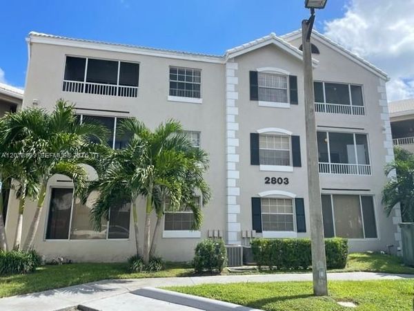 2851 N Oakland Forest Dr , Unit 102, Oakland Park, FL 33309