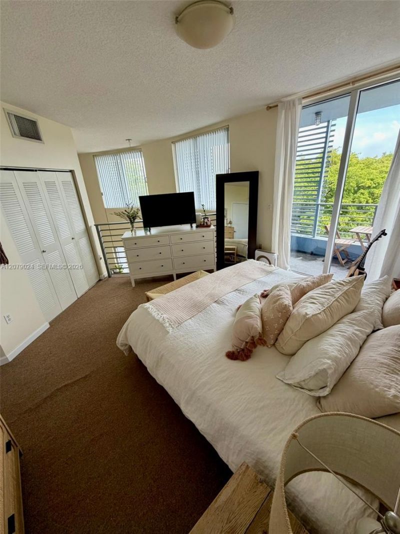 3339 Virginia St , Unit 320, Miami, FL 33133 Photo