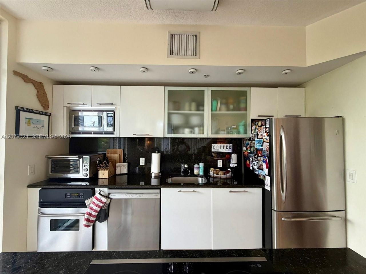 3339 Virginia St , Unit 320, Miami, FL 33133 Photo