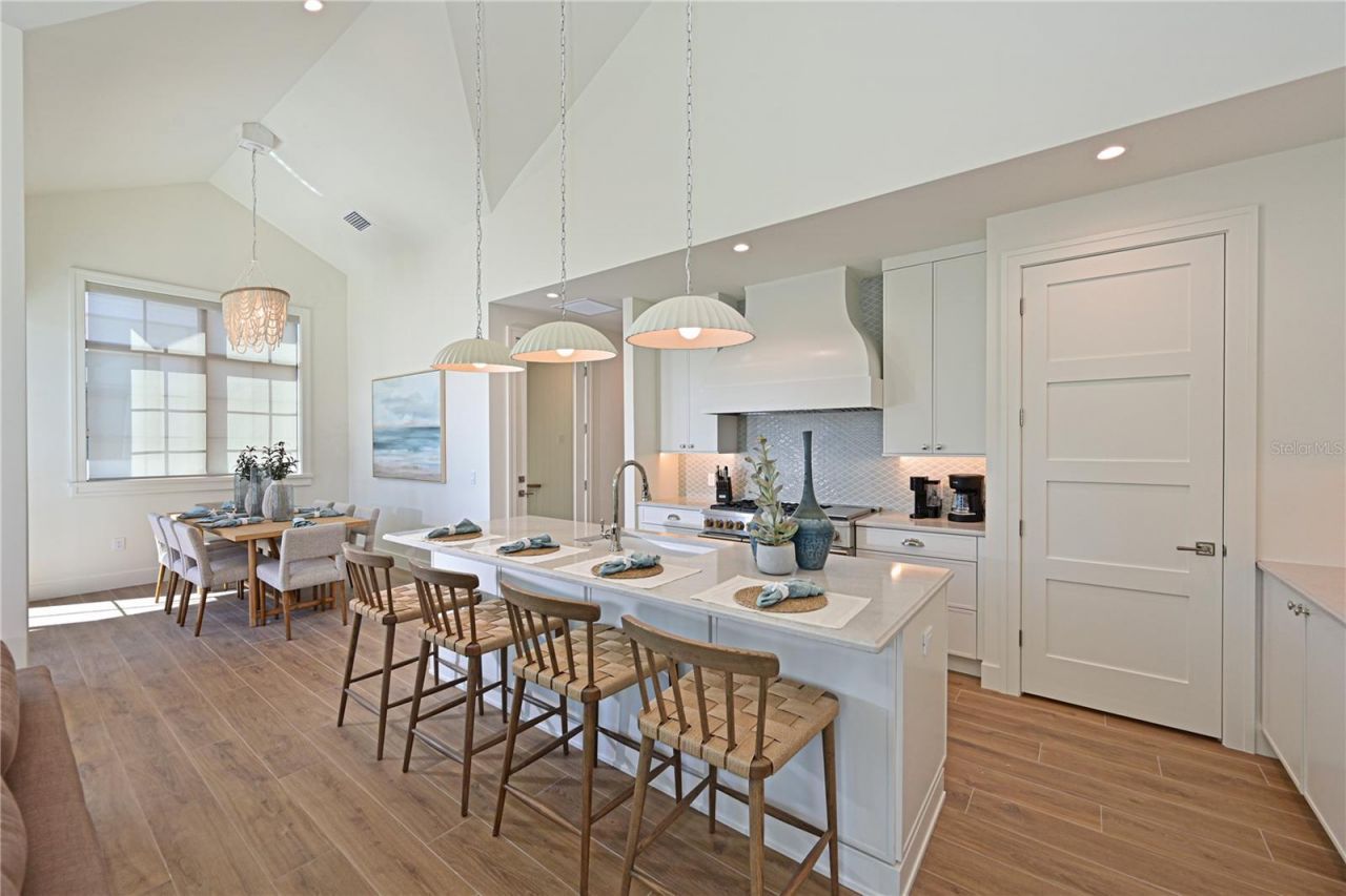113 Palmetto Avenue, Anna Maria, FL 34216 Photo