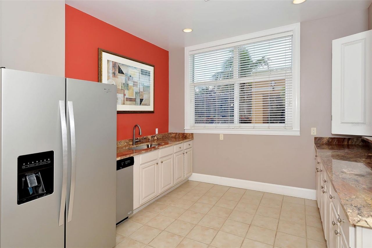 750 N Tamiami Trail , Unit 304, Sarasota, FL 34236 Photo