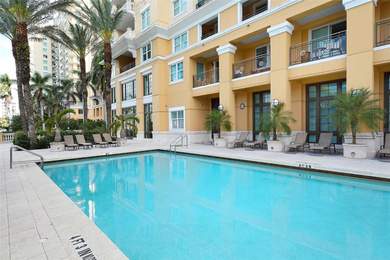 750 N Tamiami Trail , Unit 304, Sarasota, FL 34236 Photo