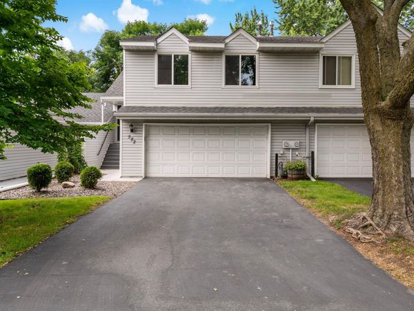 582 Clover Leaf Parkway NE, Blaine, MN 55434